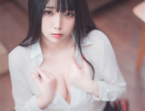 落落Raku-秘书工作日[52p+2v/486M]